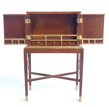 Prodotto in miniatura, referenza YY31077, Colore: Noce con dettagli dorati (WNG)